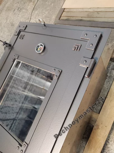 Premium-built-in-smokehouse-from-the-Custom-series-light-and-glass11.jpg